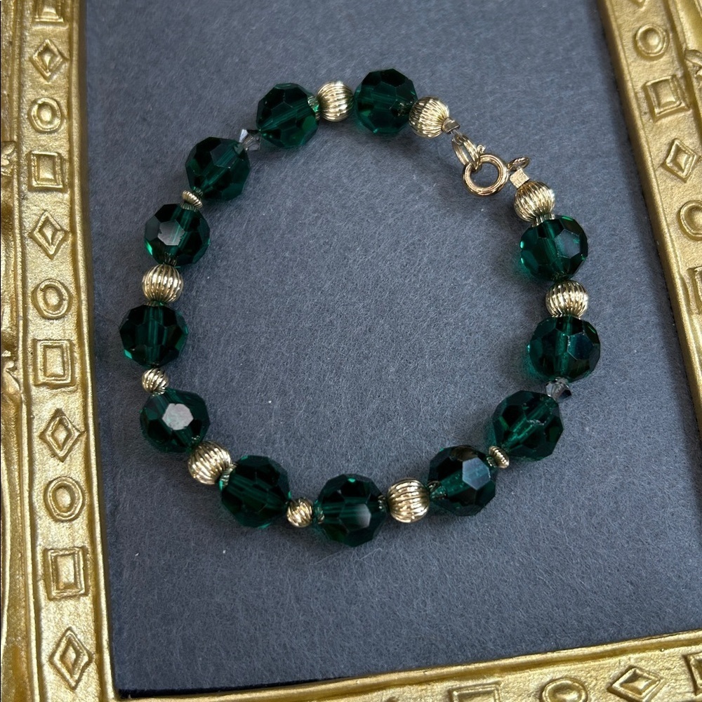 Elegant Green Crystal and 14K GF Gold Beaded Bracelet